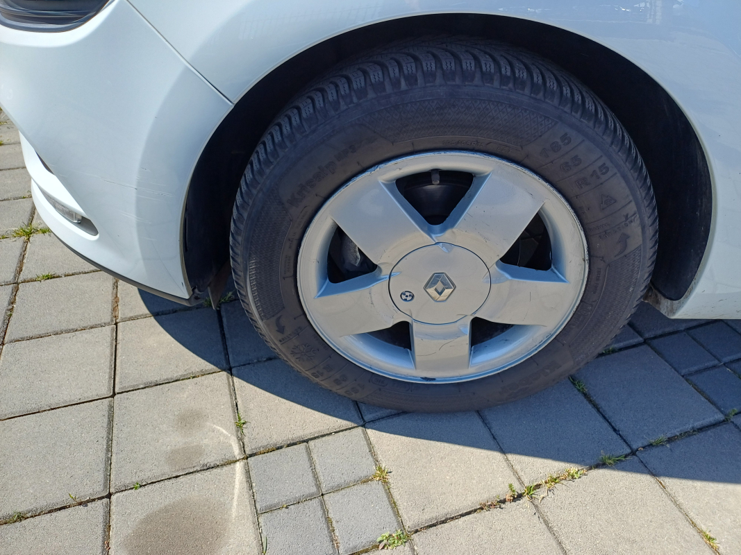 Renault Clio — 23