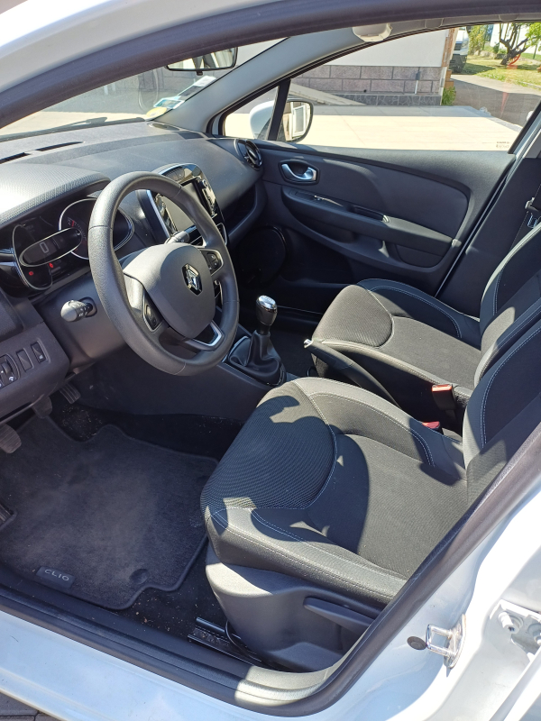 Renault Clio — 17