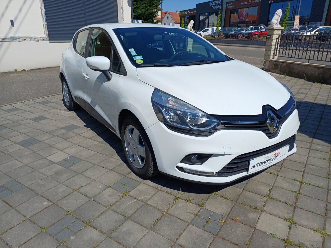 Renault Clio — 7