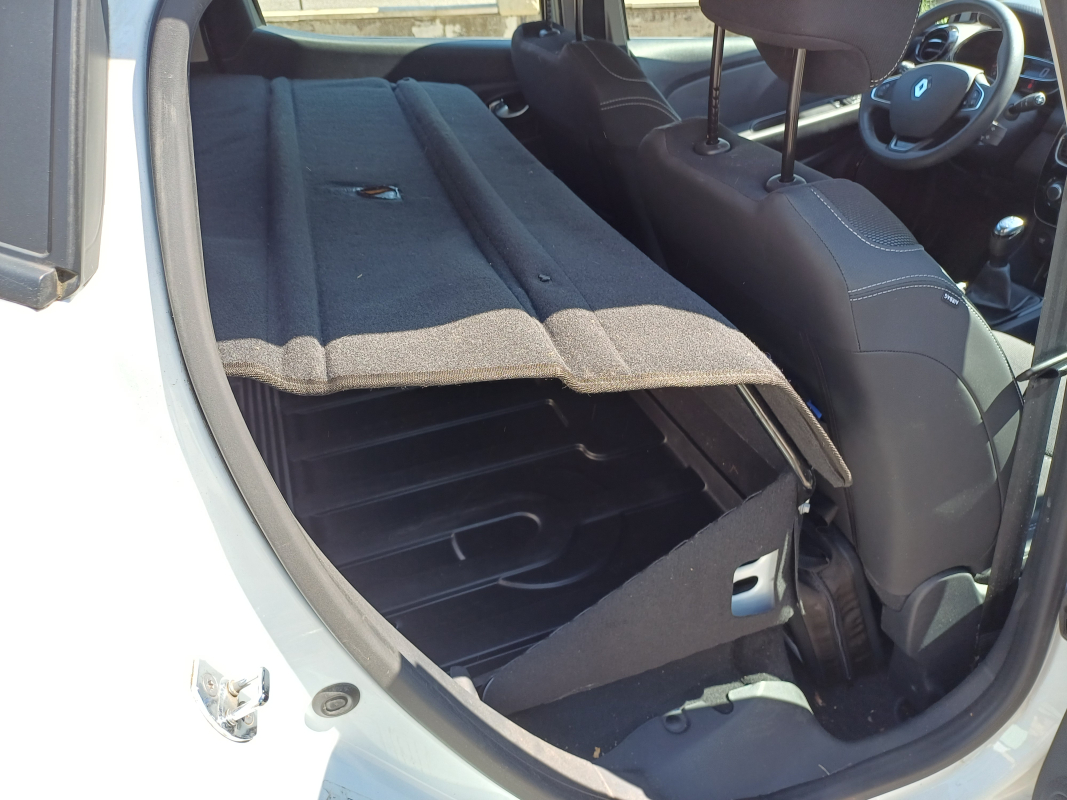 Renault Clio — 20