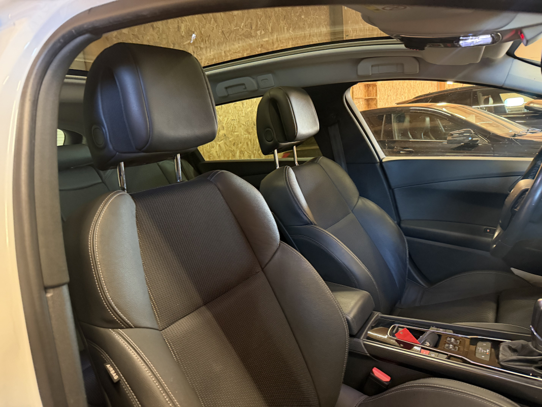Peugeot 508 — 12