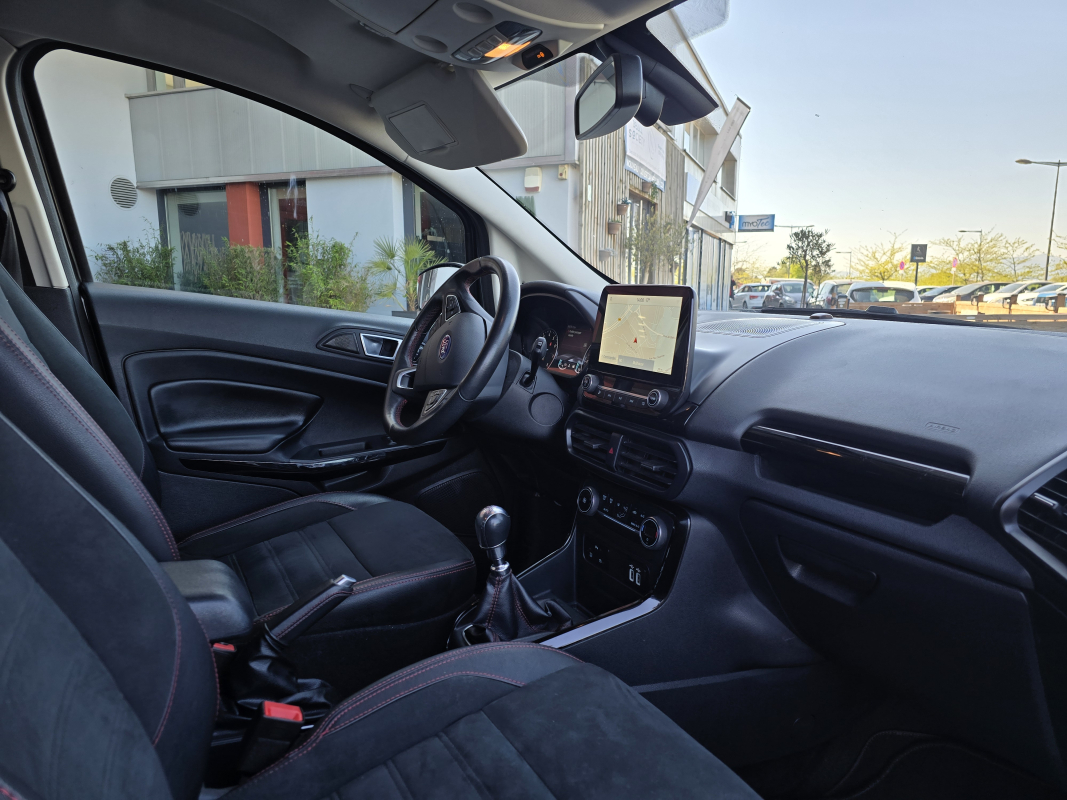 Ford Ecosport — 12