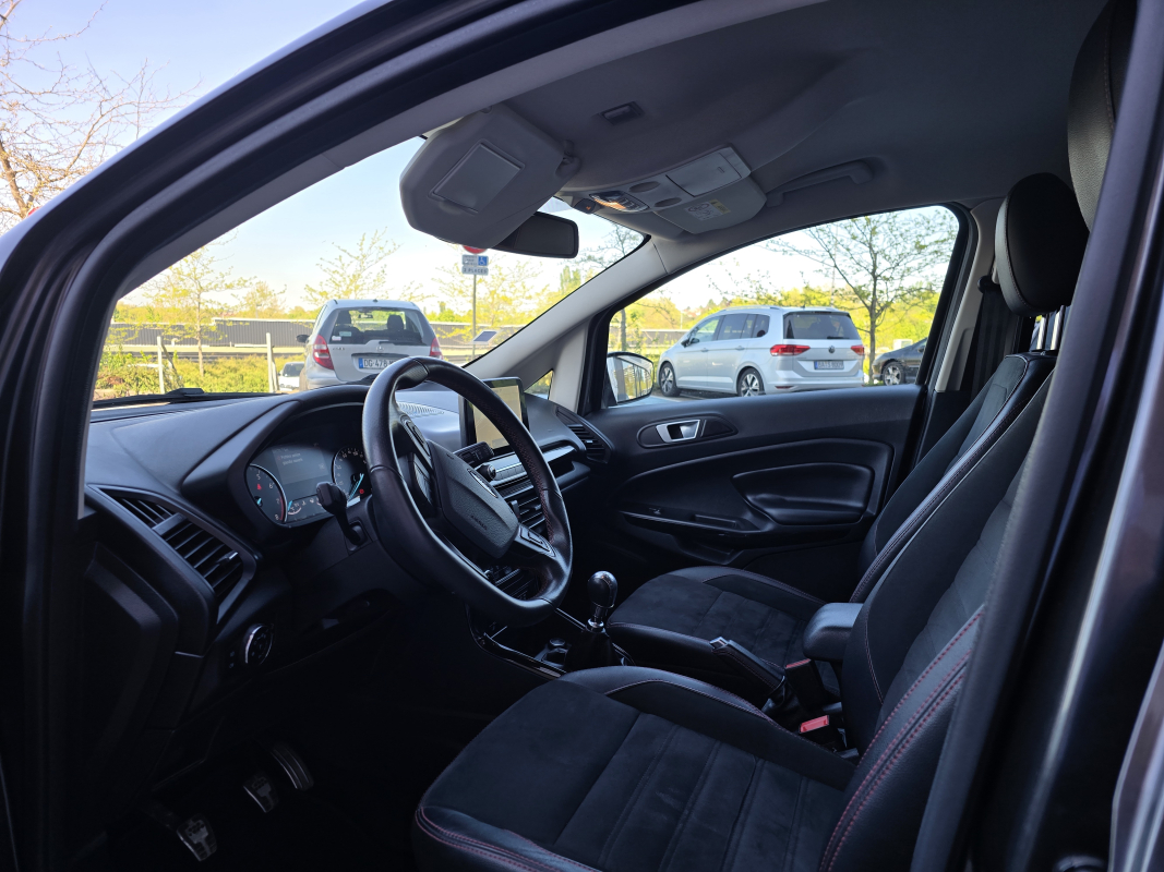 Ford Ecosport — 19