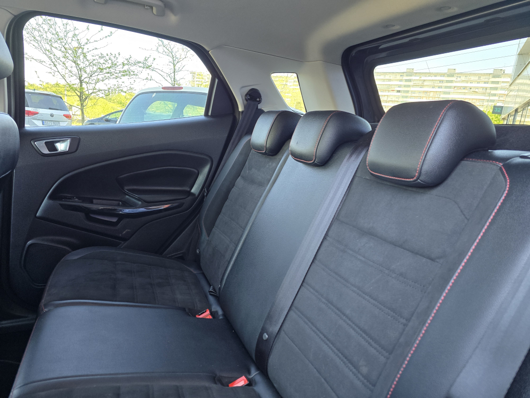 Ford Ecosport — 18