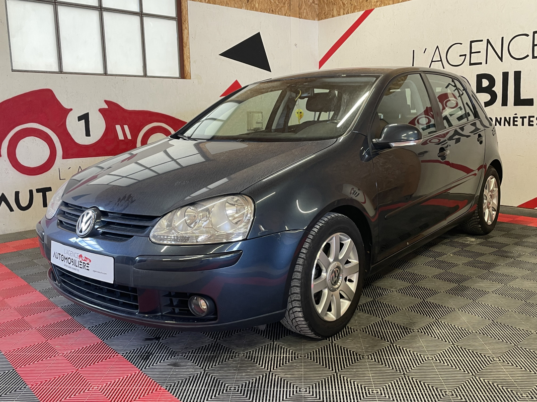 Volkswagen Golf — 2