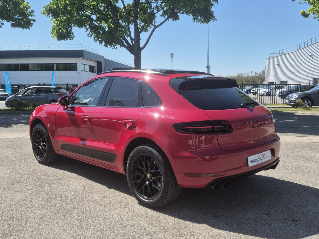 Porsche Macan — 6
