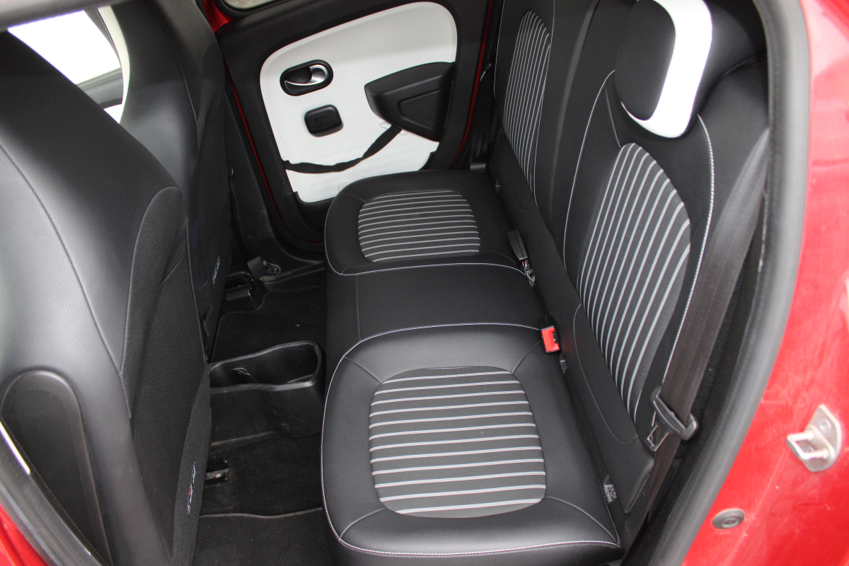 Renault Twingo — 25