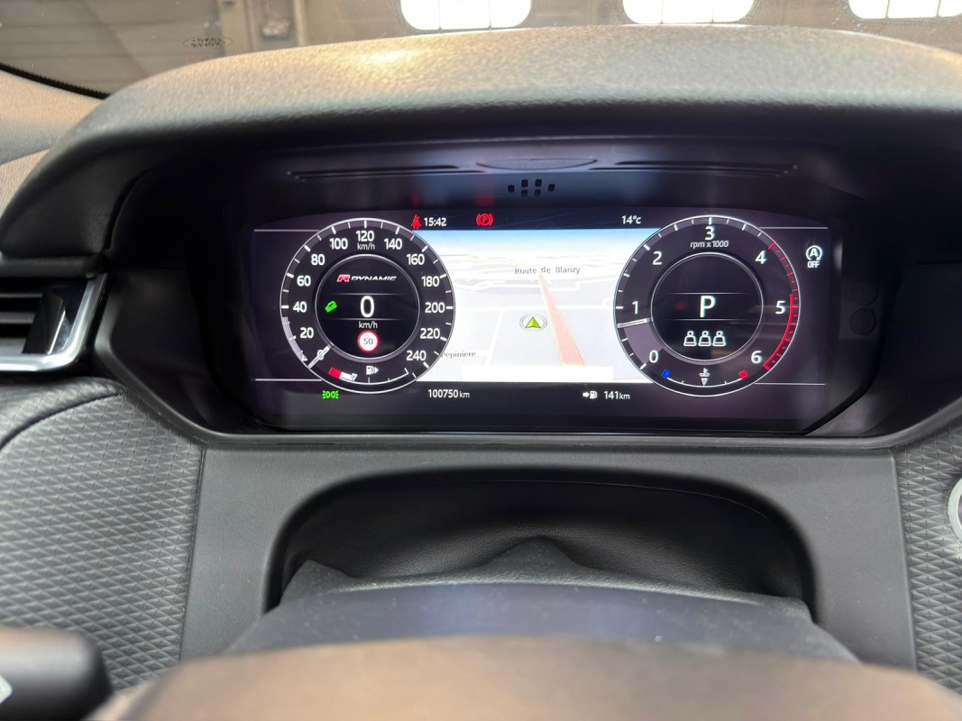 Land Rover Range Rover Velar — 12