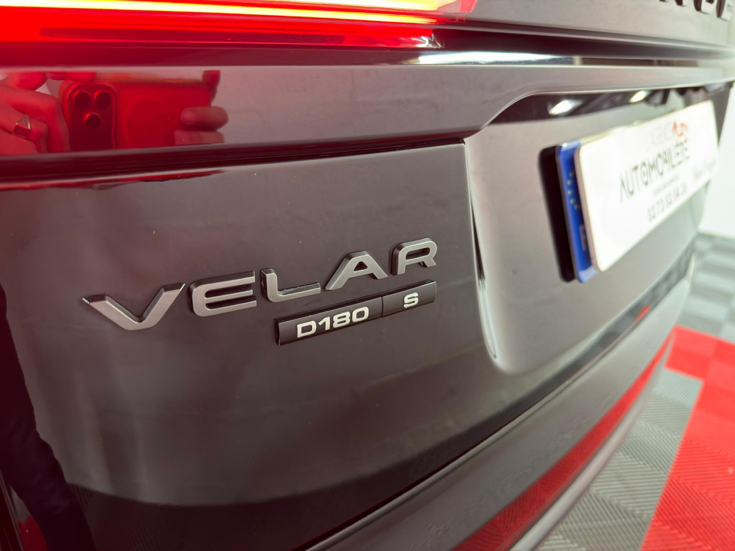 Land Rover Range Rover Velar — 24
