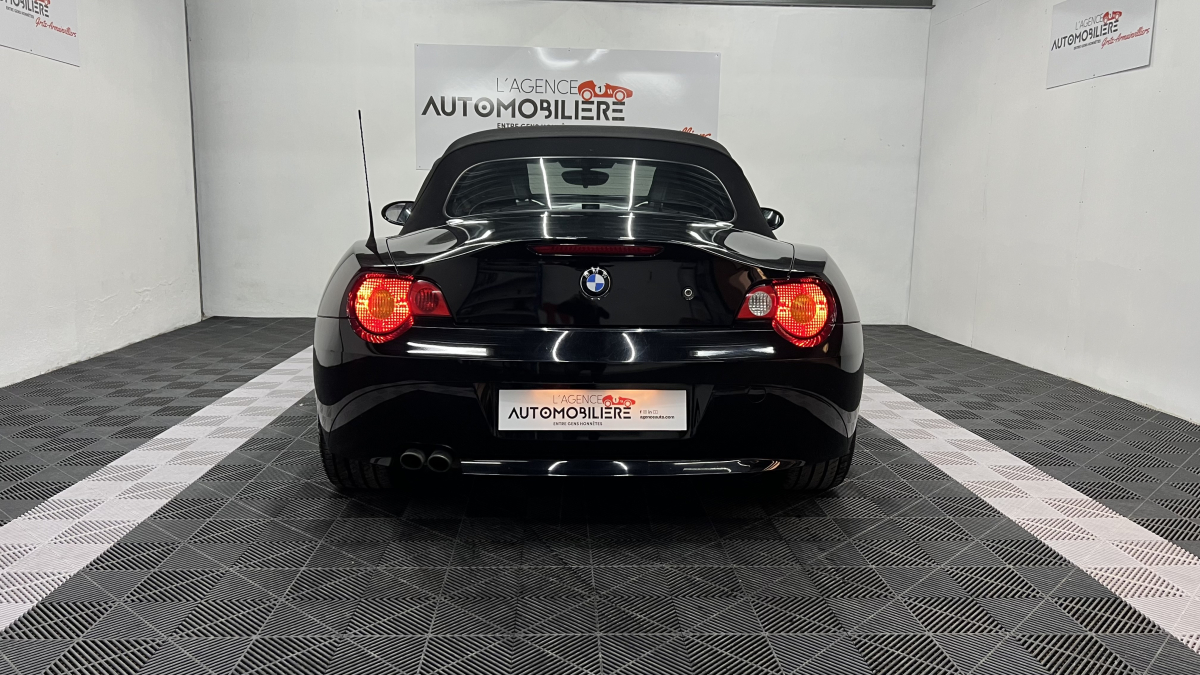 Bmw Z4 Roadster — 5