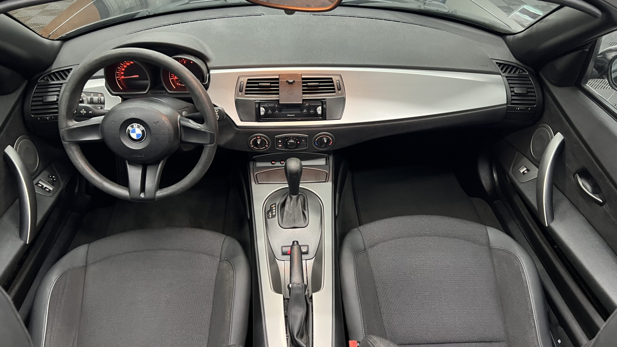 Bmw Z4 Roadster — 19