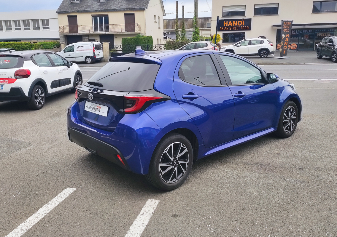 Toyota Yaris — 5