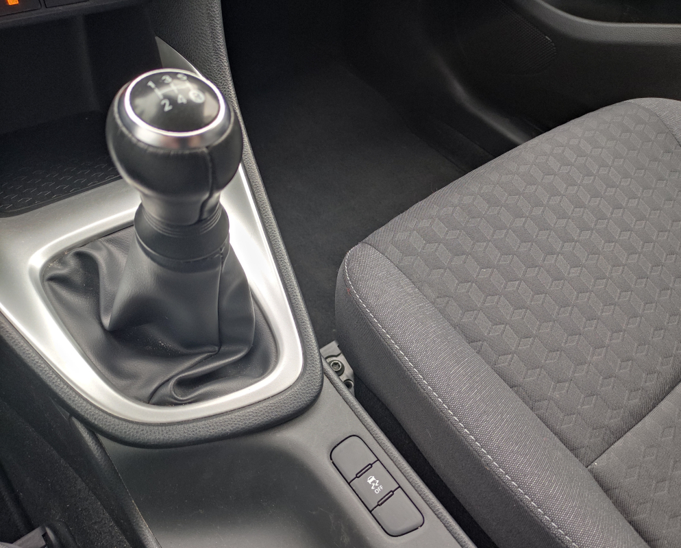Toyota Yaris — 15