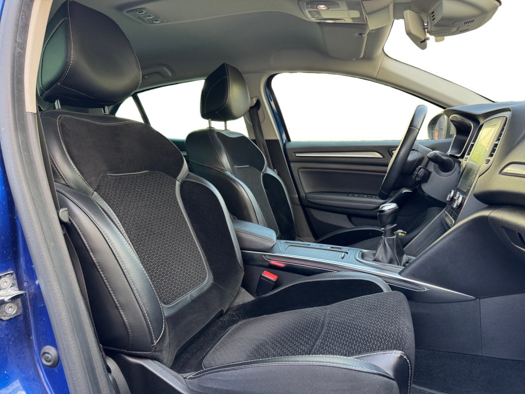 Renault Megane — 11