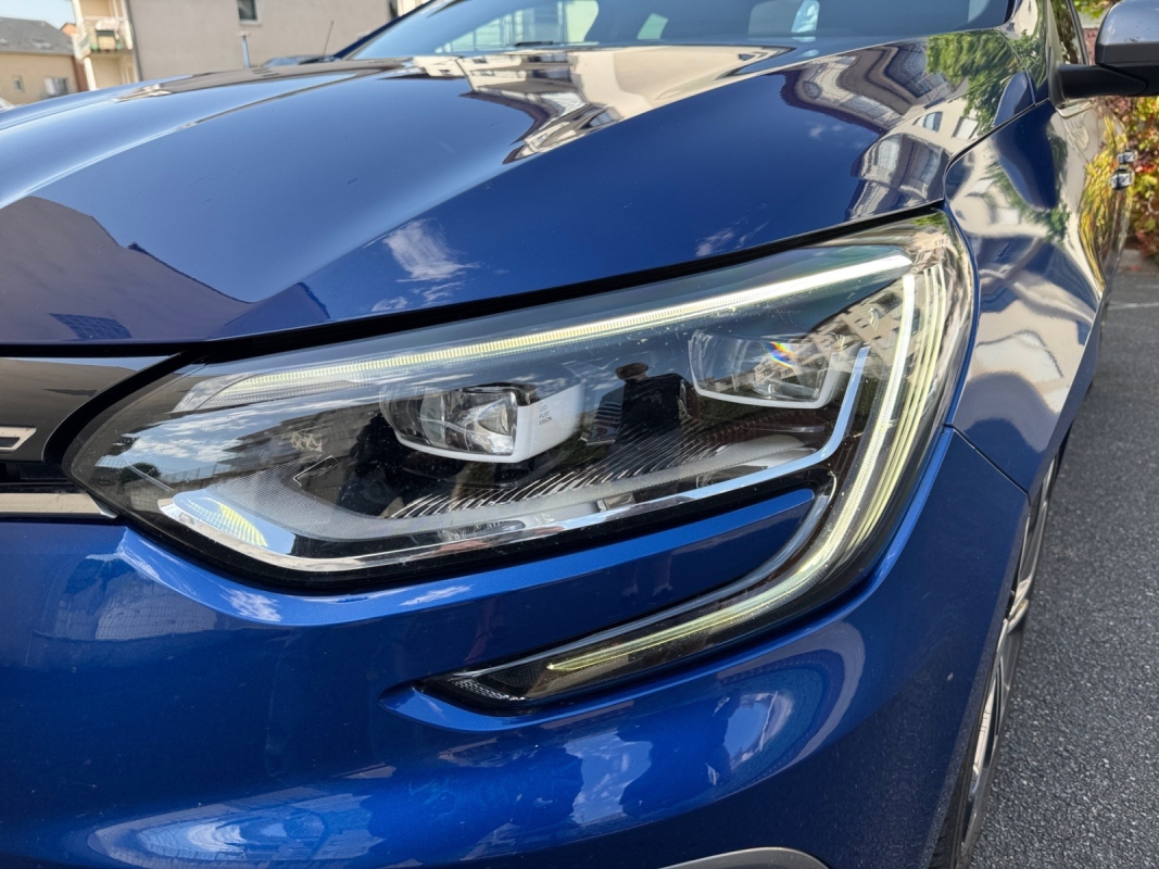 Renault Megane — 21