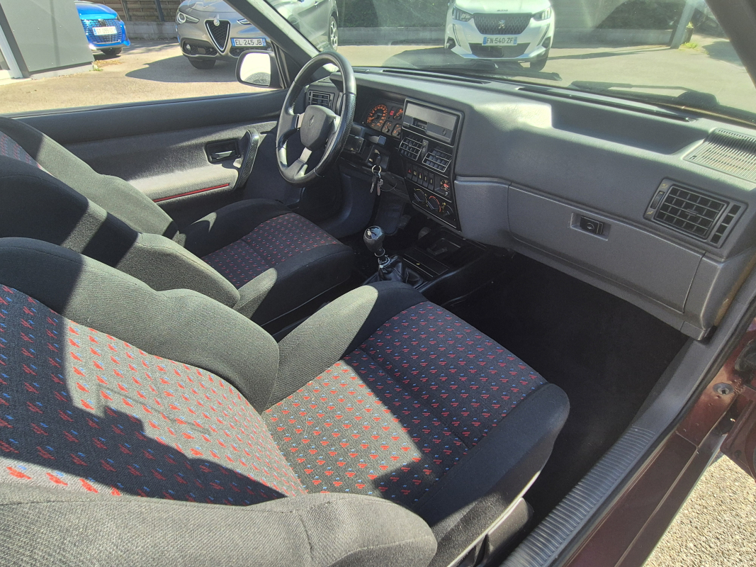 Renault 19 — 22