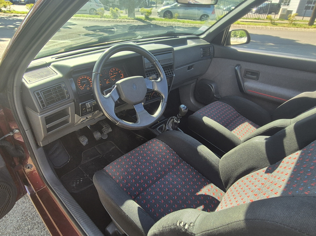 Renault 19 — 16