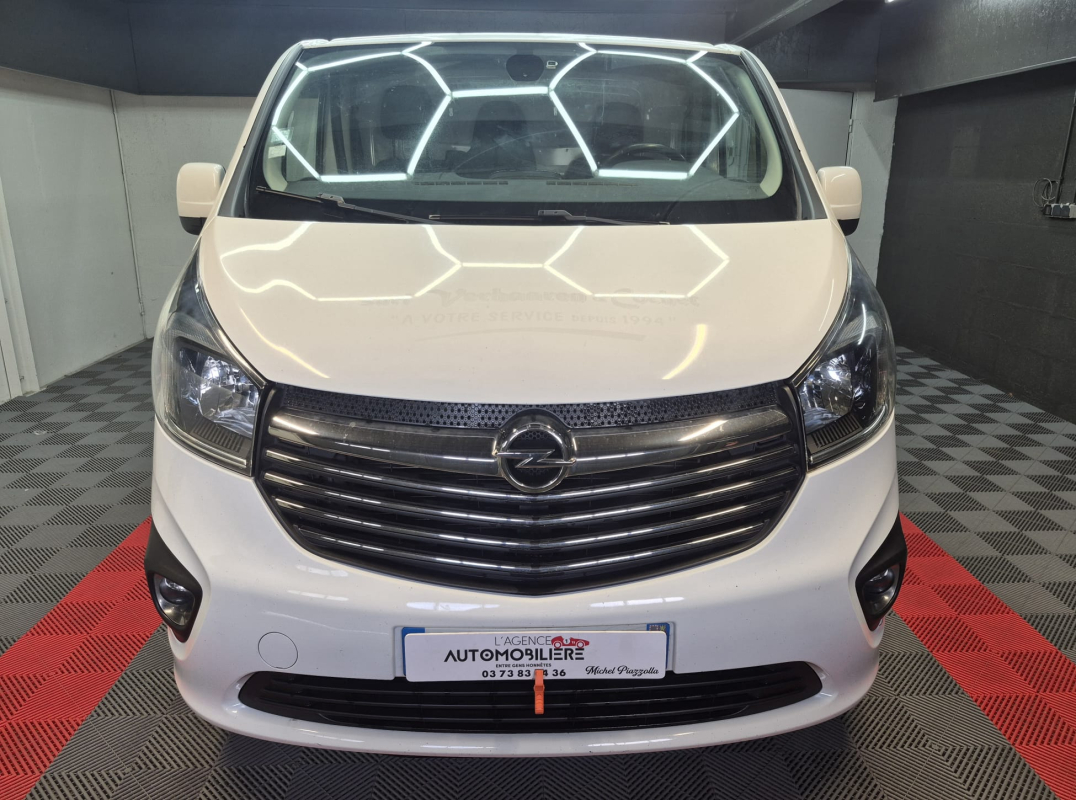 Opel Vivaro — 2
