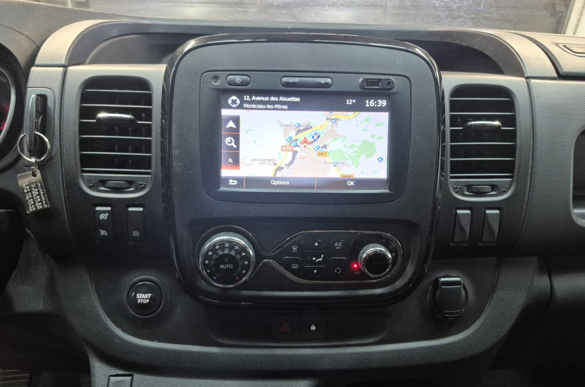 Opel Vivaro — 18