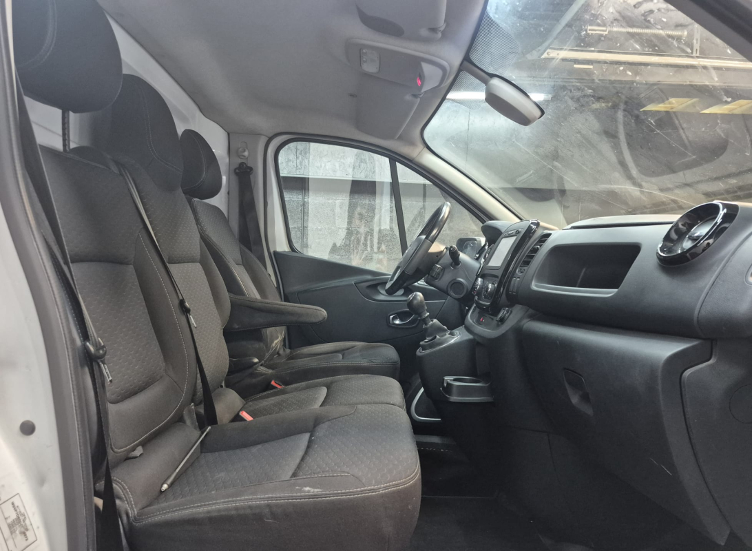Opel Vivaro — 20
