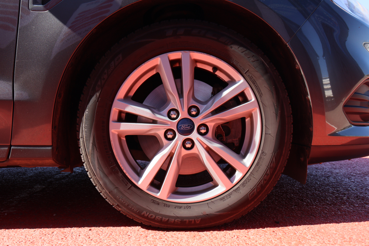 Ford S-Max — 25