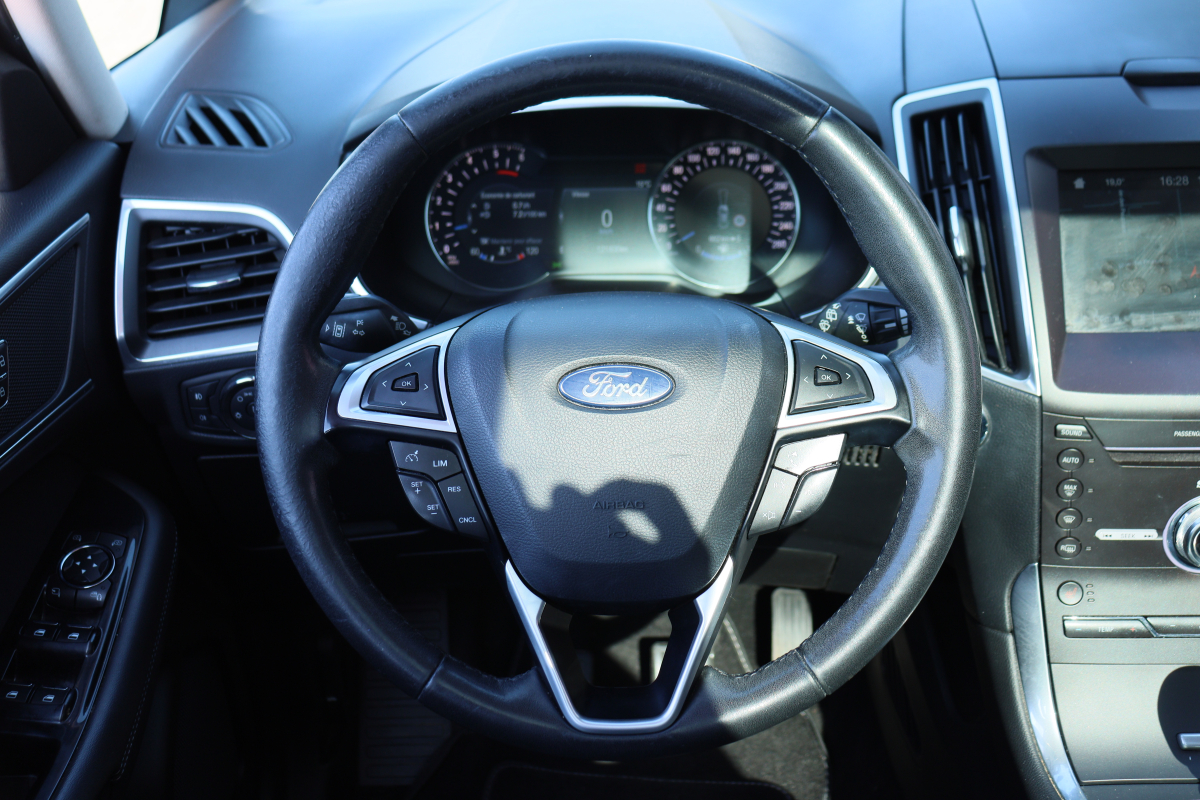 Ford S-Max — 12