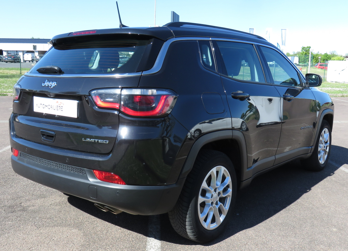 Jeep Compass — 5