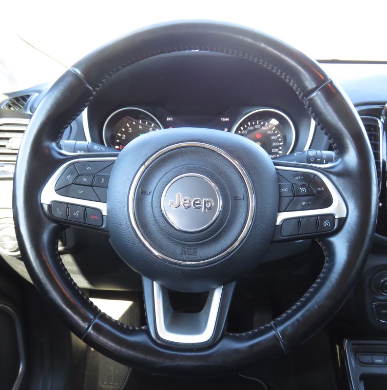 Jeep Compass — 17