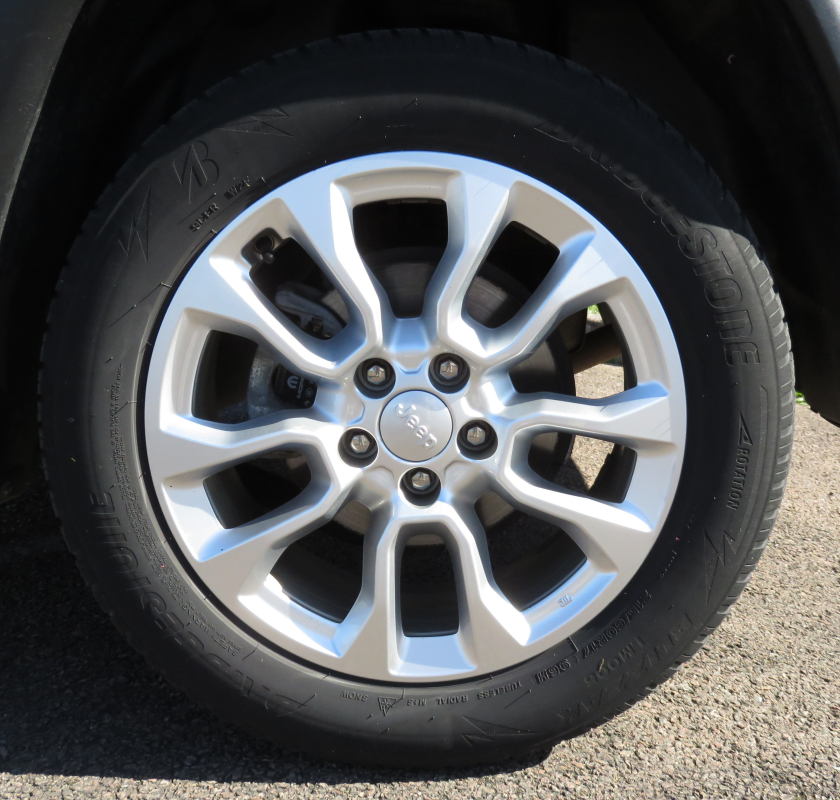 Jeep Compass — 26