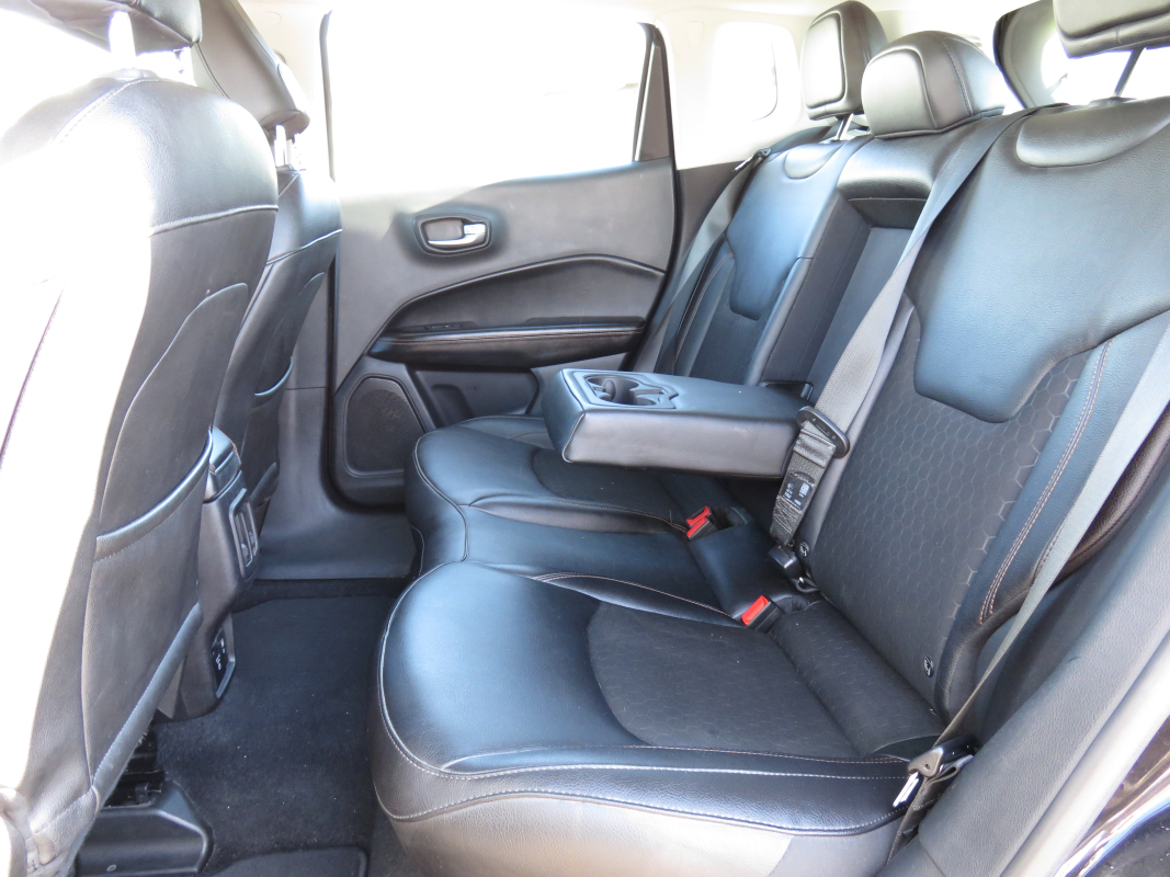 Jeep Compass — 13