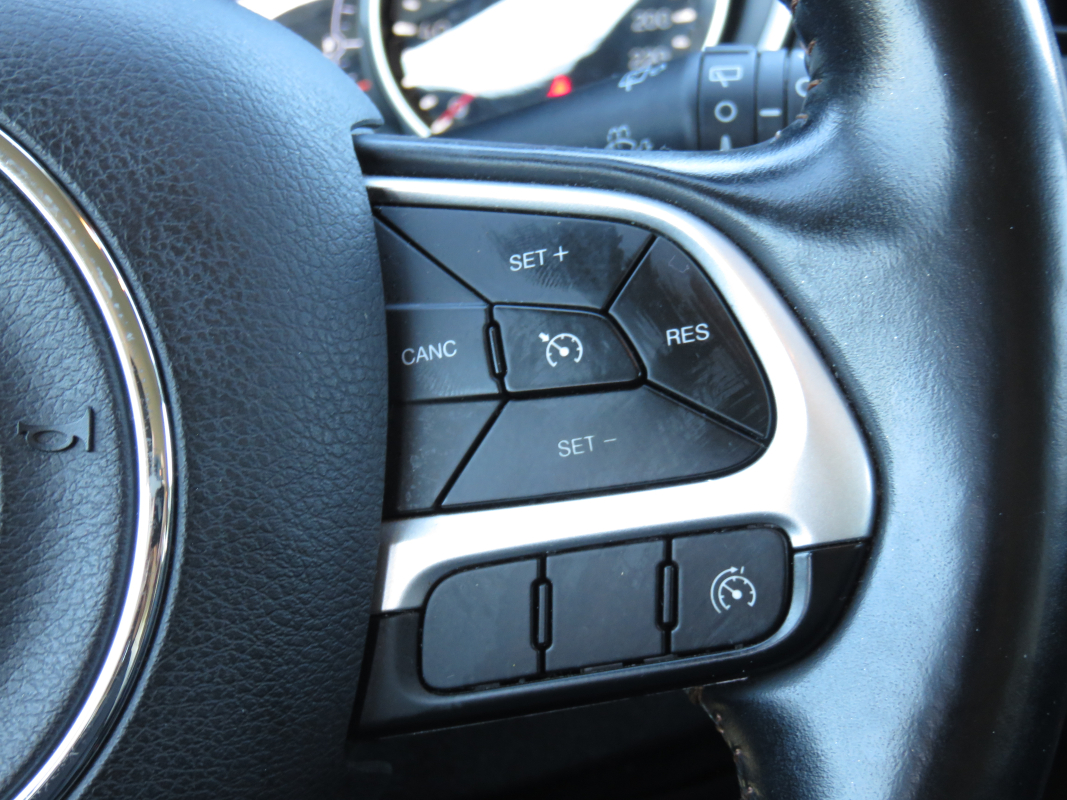 Jeep Compass — 19