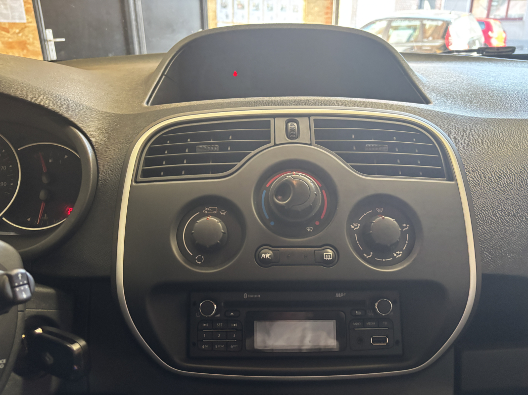 Renault Kangoo Van — 23