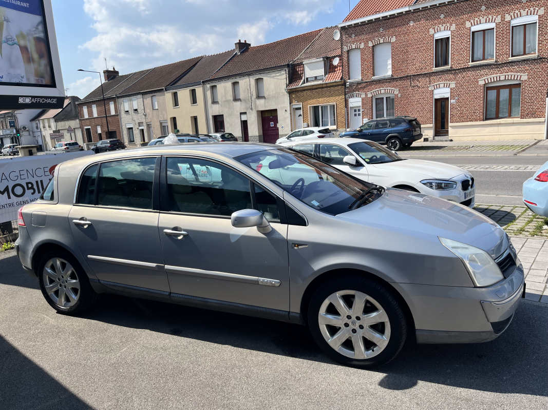 Renault Vel Satis — 7