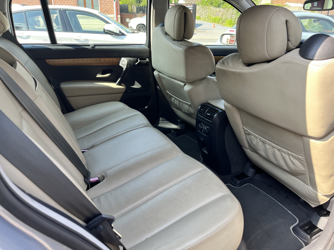 Renault Vel Satis — 15