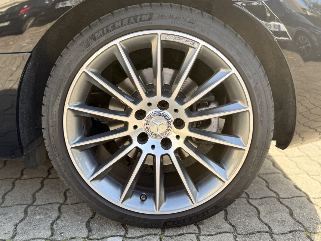 Mercedes SLC — 17