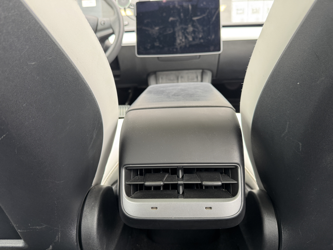 Tesla Model 3 — 35