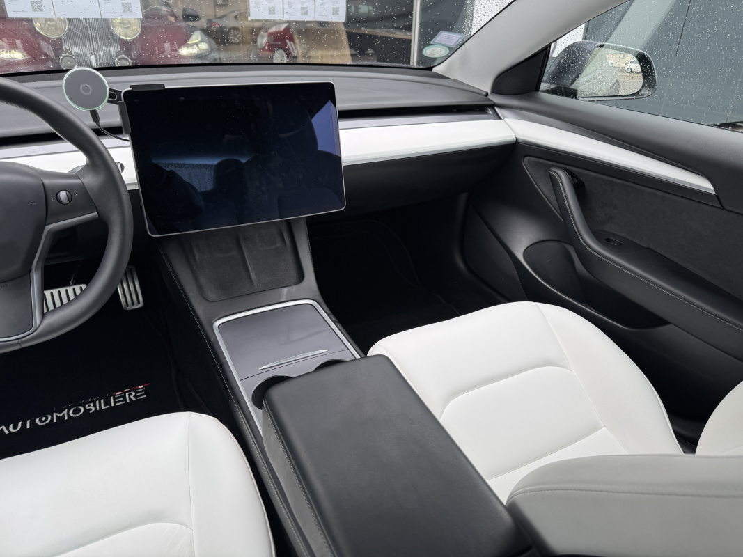 Tesla Model 3 — 23