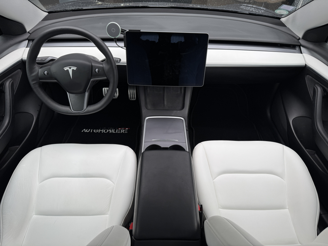 Tesla Model 3 — 8