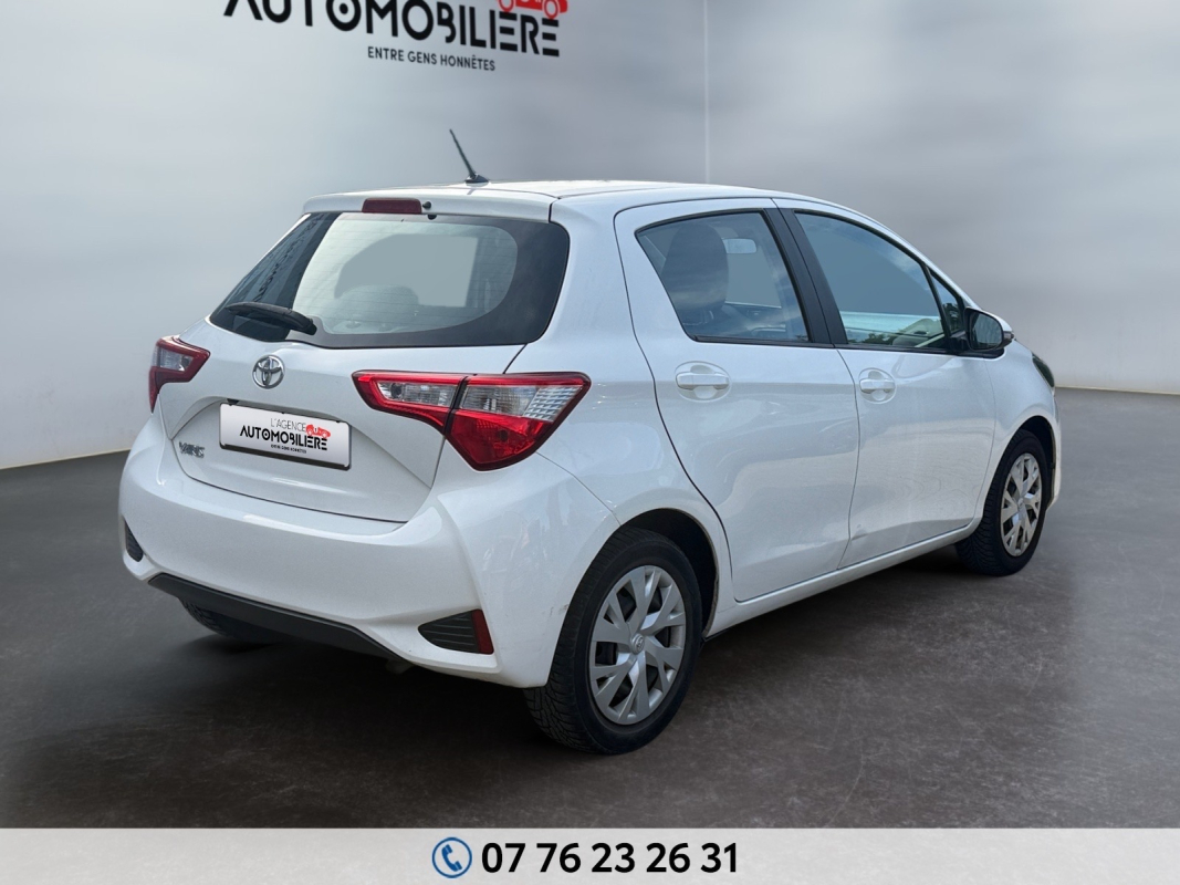 Toyota Yaris — 3