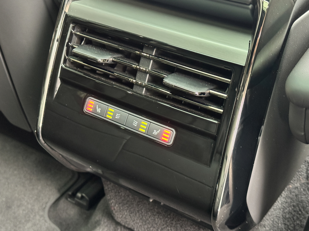 Land Rover Range Rover Sport — 18