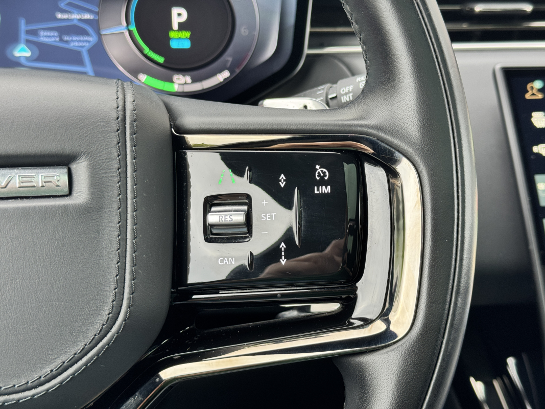 Land Rover Range Rover Sport — 26