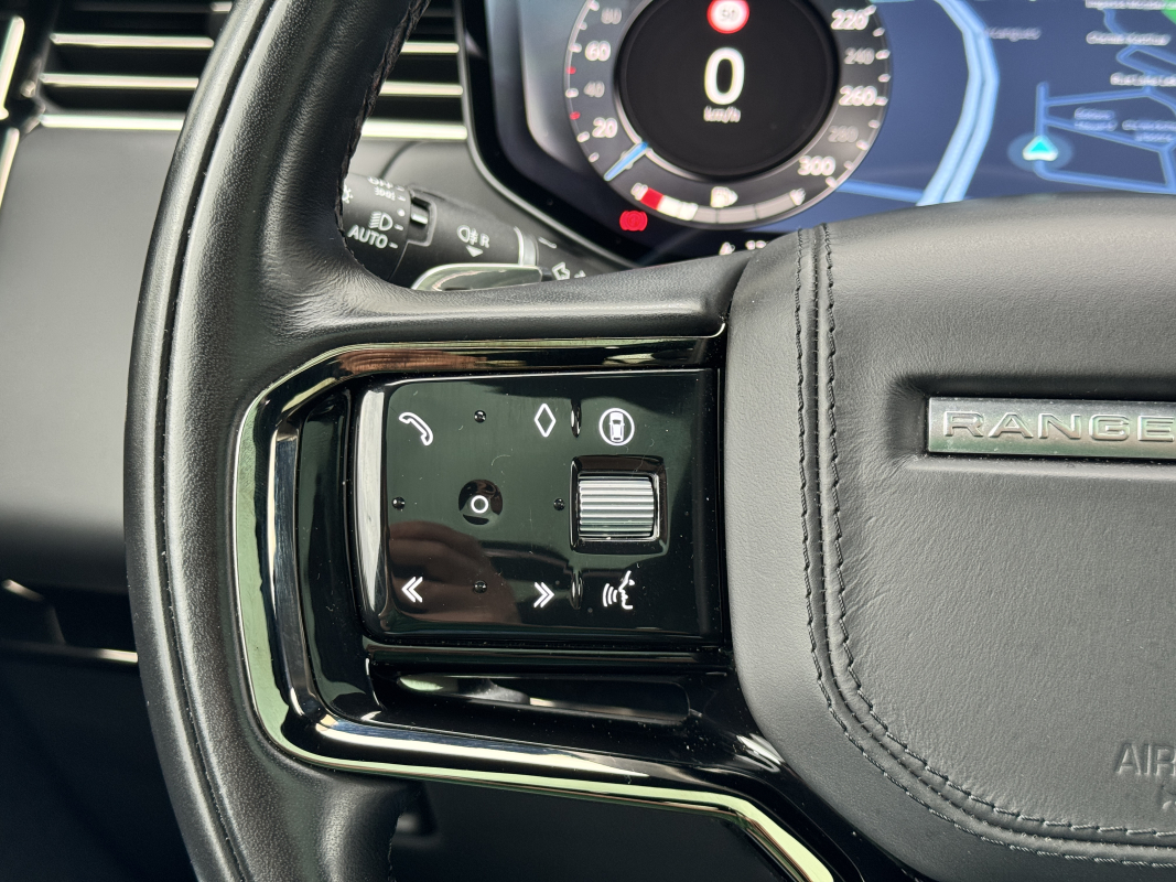 Land Rover Range Rover Sport — 25