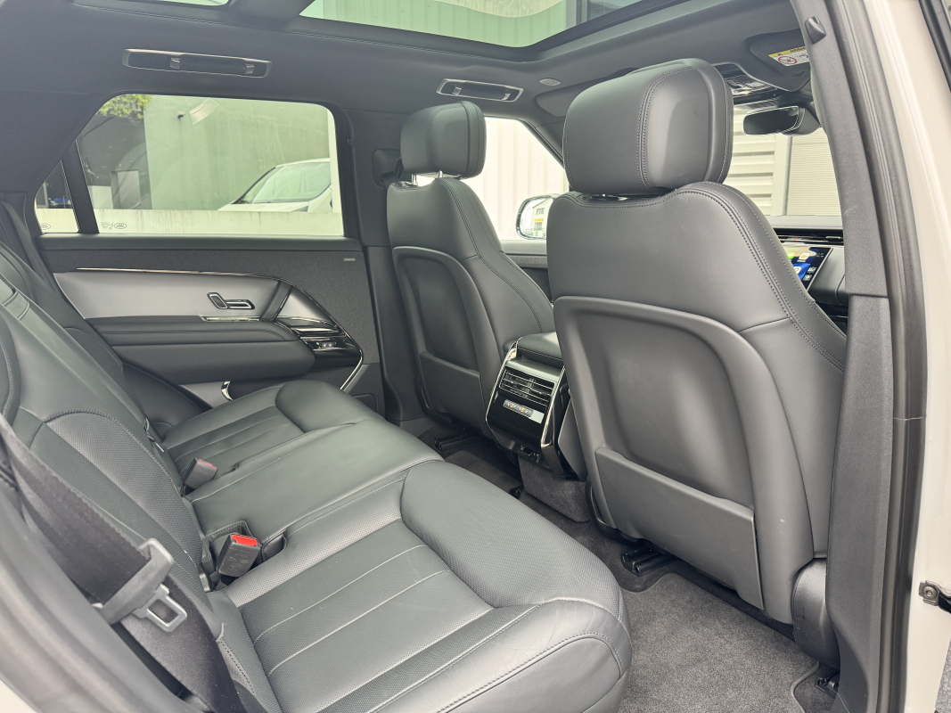 Land Rover Range Rover Sport — 13