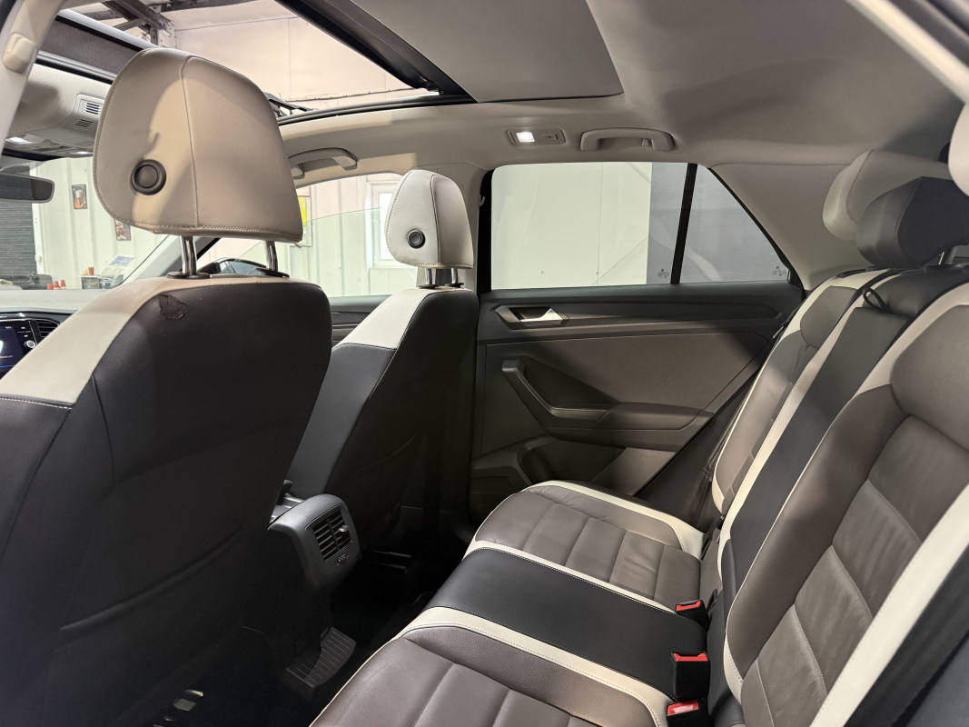 Volkswagen T-roc — 13