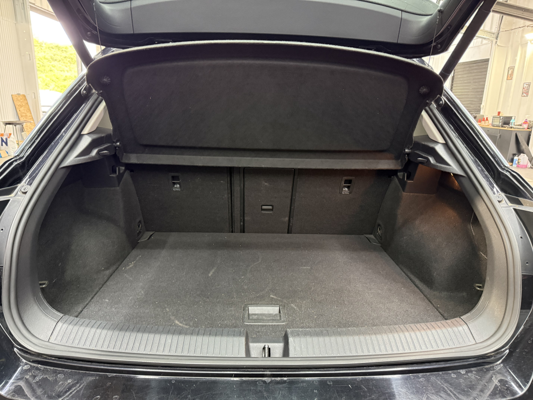 Volkswagen T-roc — 25