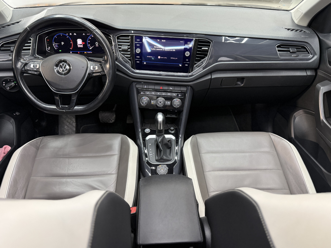 Volkswagen T-roc — 15