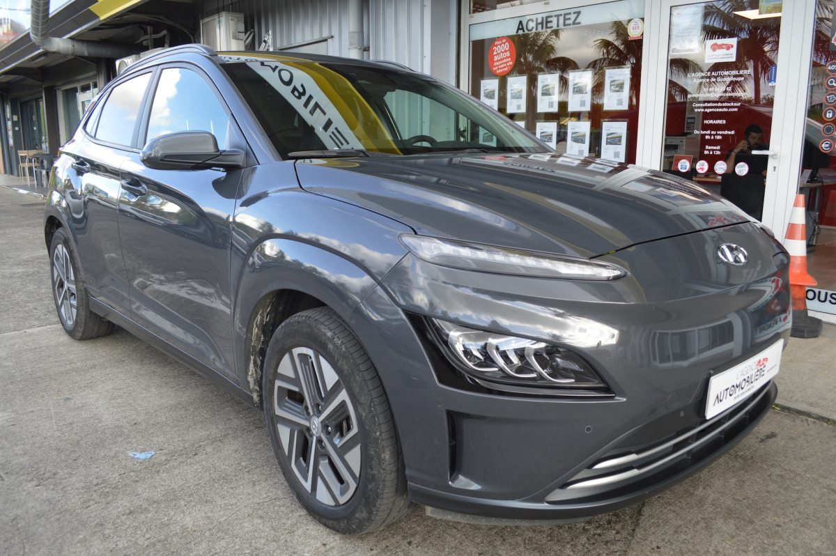 Hyundai KONA — 2