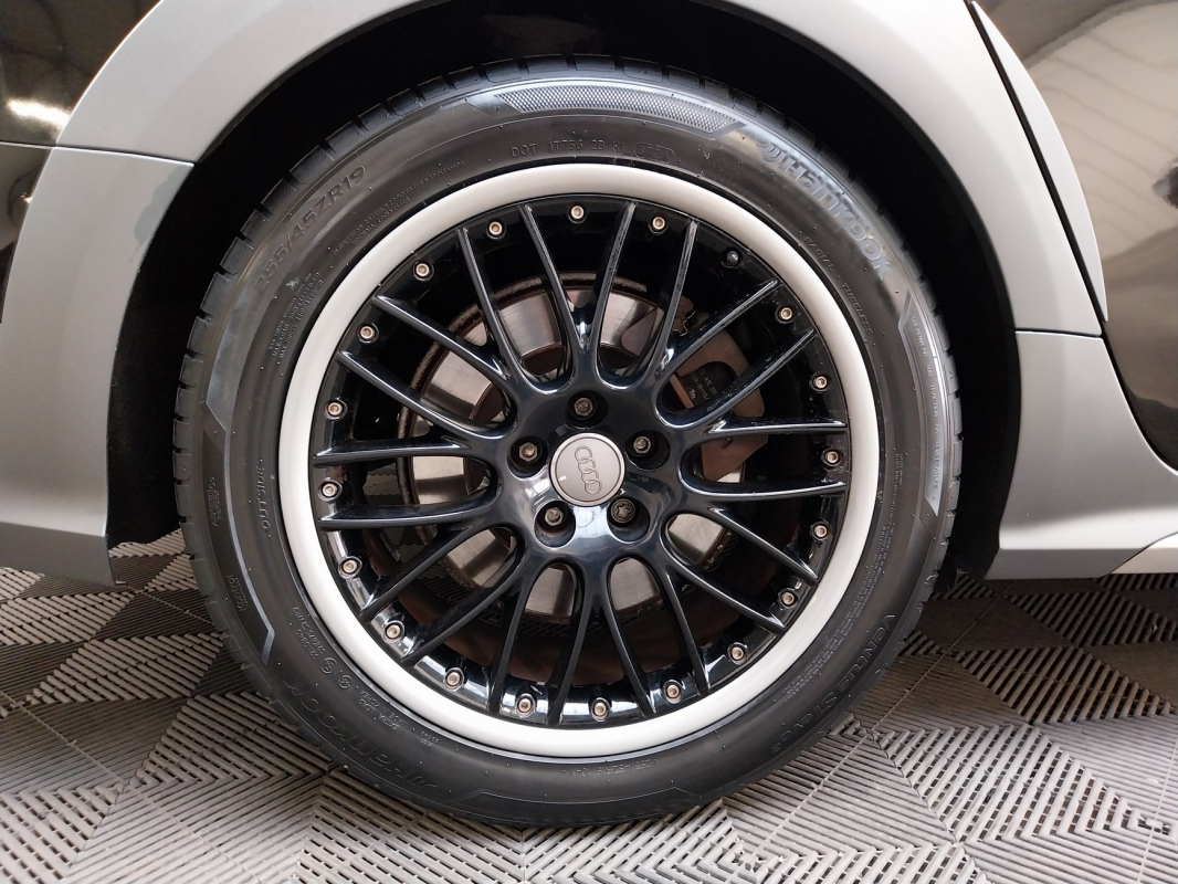 Audi A6 Allroad — 24