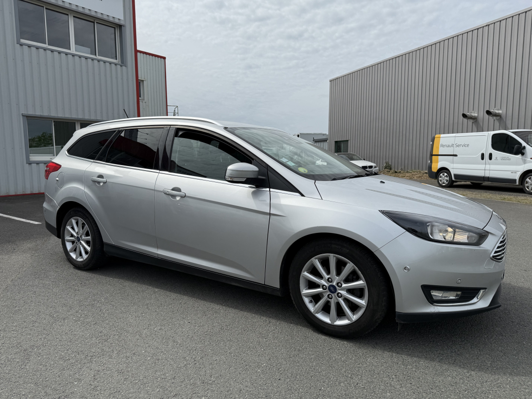 Ford Focus SW — 3