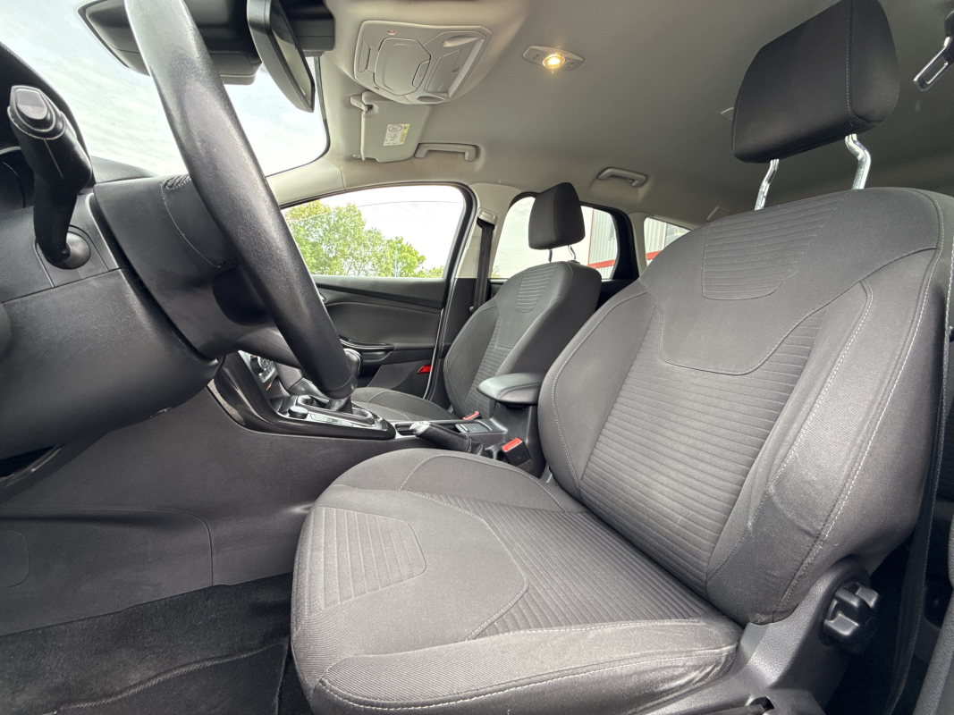 Ford Focus SW — 10